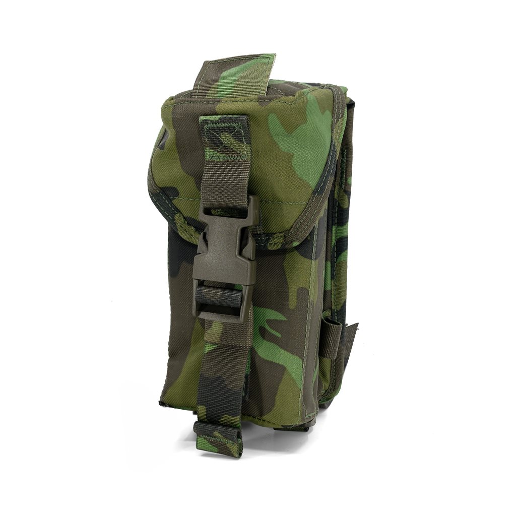 Pouzdro AČR na 2 zásobníky M-16/M-4 k NPP-2006 fastex spona vz.95 les