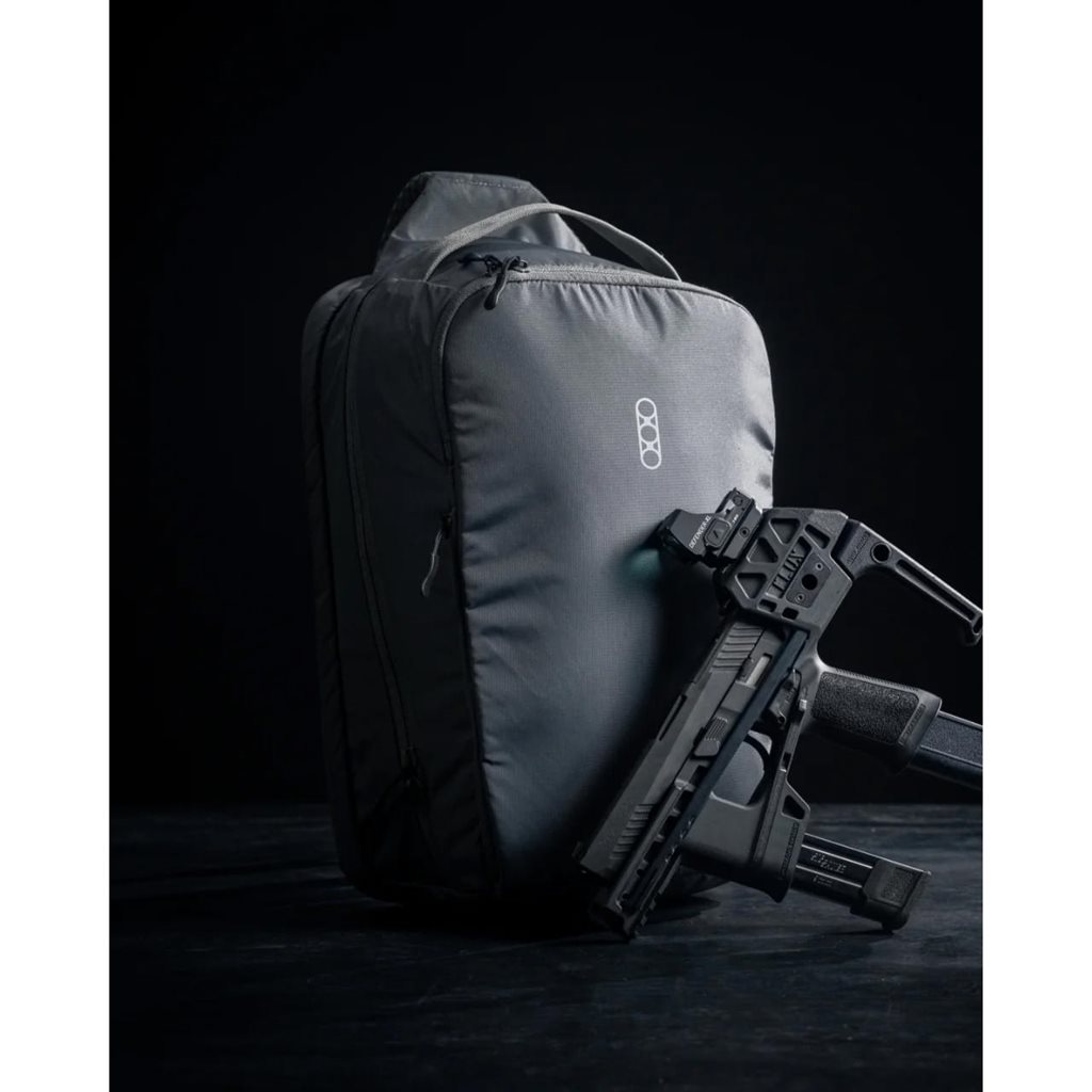 Batoh přes rameno FADE SLING XL ČERNÝ