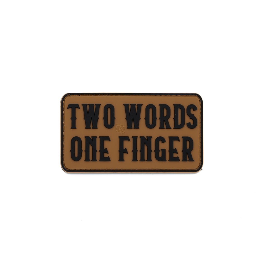Levně JACKETS TO GO nášivka TWO WORDS ONE FINGER velcro plast COYOTE BROWN