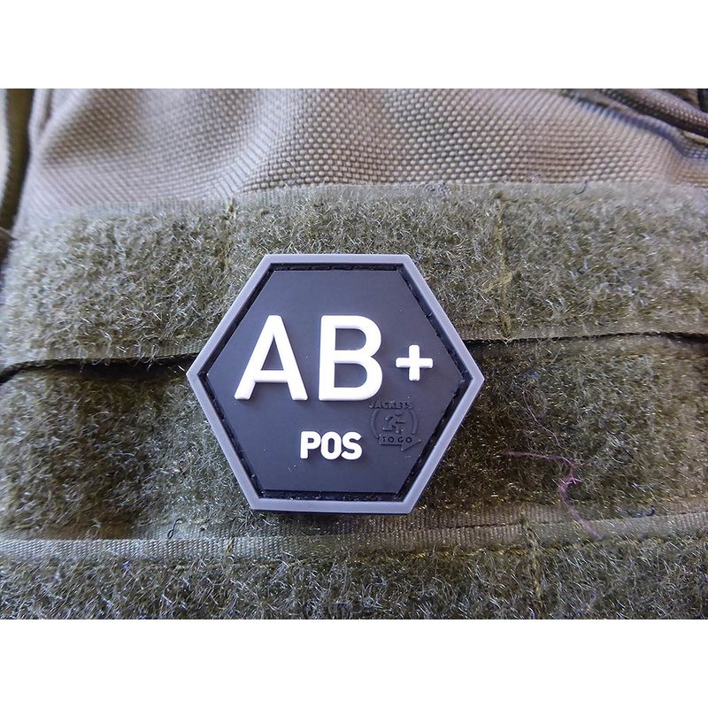 Levně JACKETS TO GO nášivka hexagon krev AB POS plast ČERNÁ SWAT