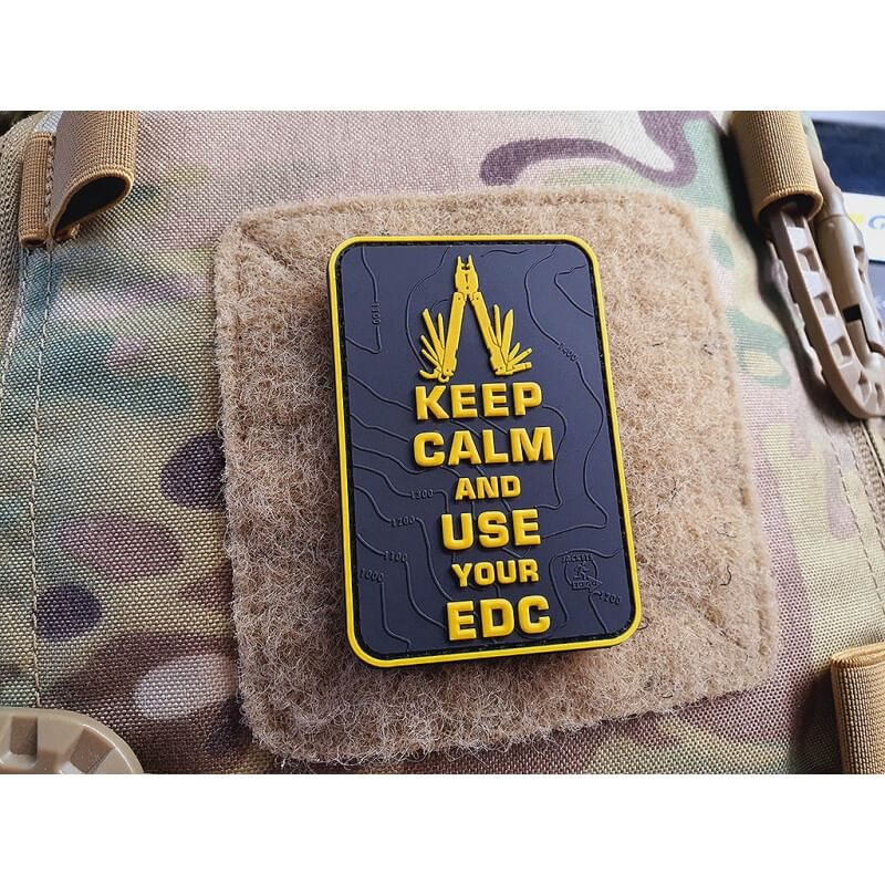 Nášivka KEEP CALM AND USE YOUR EDC velcro ČERNÁ/ŽLUTÁ
