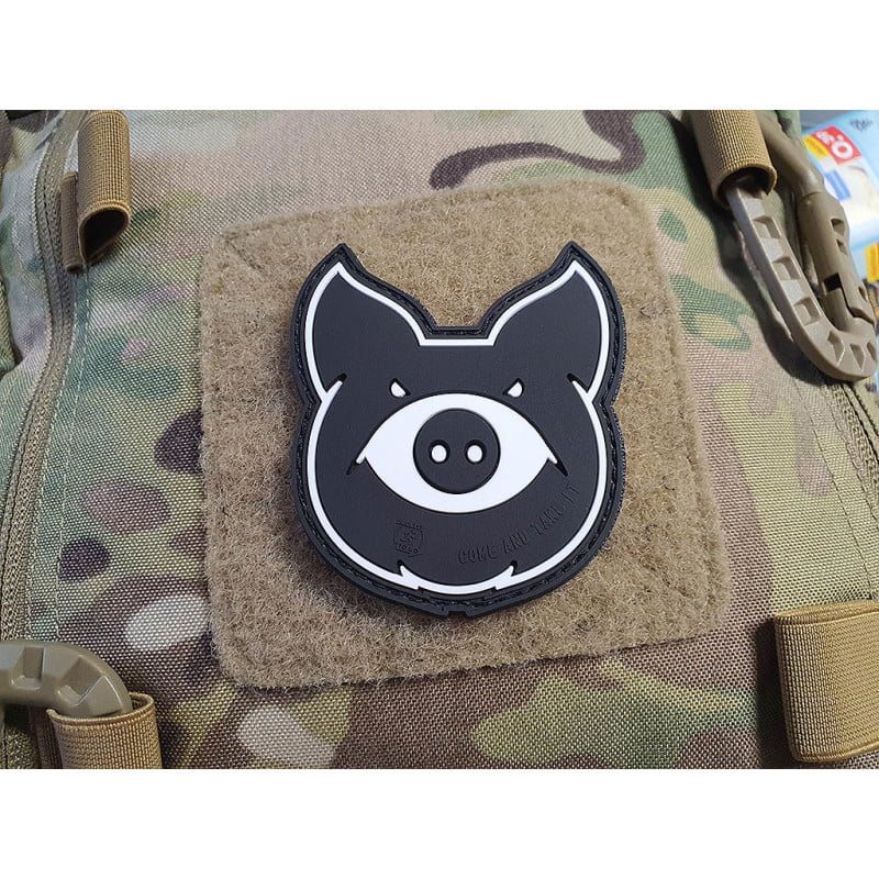 Levně JACKETS TO GO nášivka MONSTER PIG plast velcro ČERNÁ/BÍLÁ