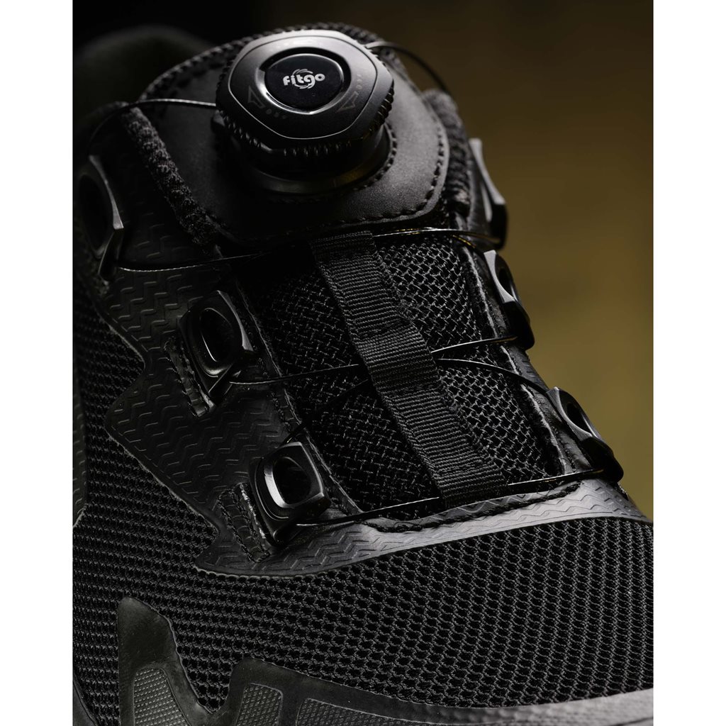 Boty INVICTUS FIELD TRAINERS FITGO® EDITION ČERNÉ vel. 43