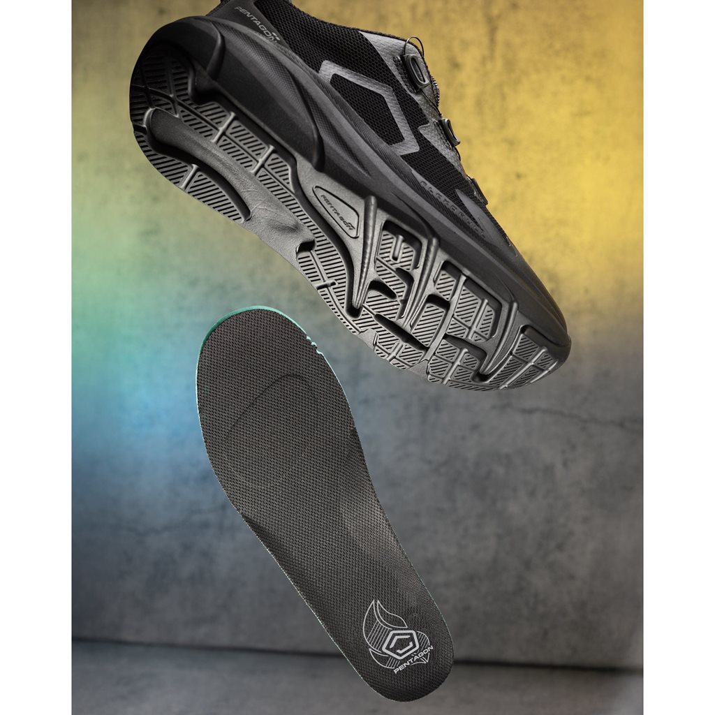 Boty INVICTUS FIELD TRAINERS FITGO® EDITION ČERNÉ vel. 43