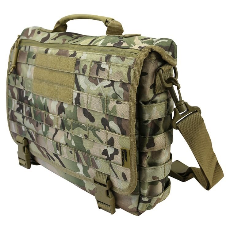 KOMBAT taška přes rameno MESSENGER střední 20 litrů BTP