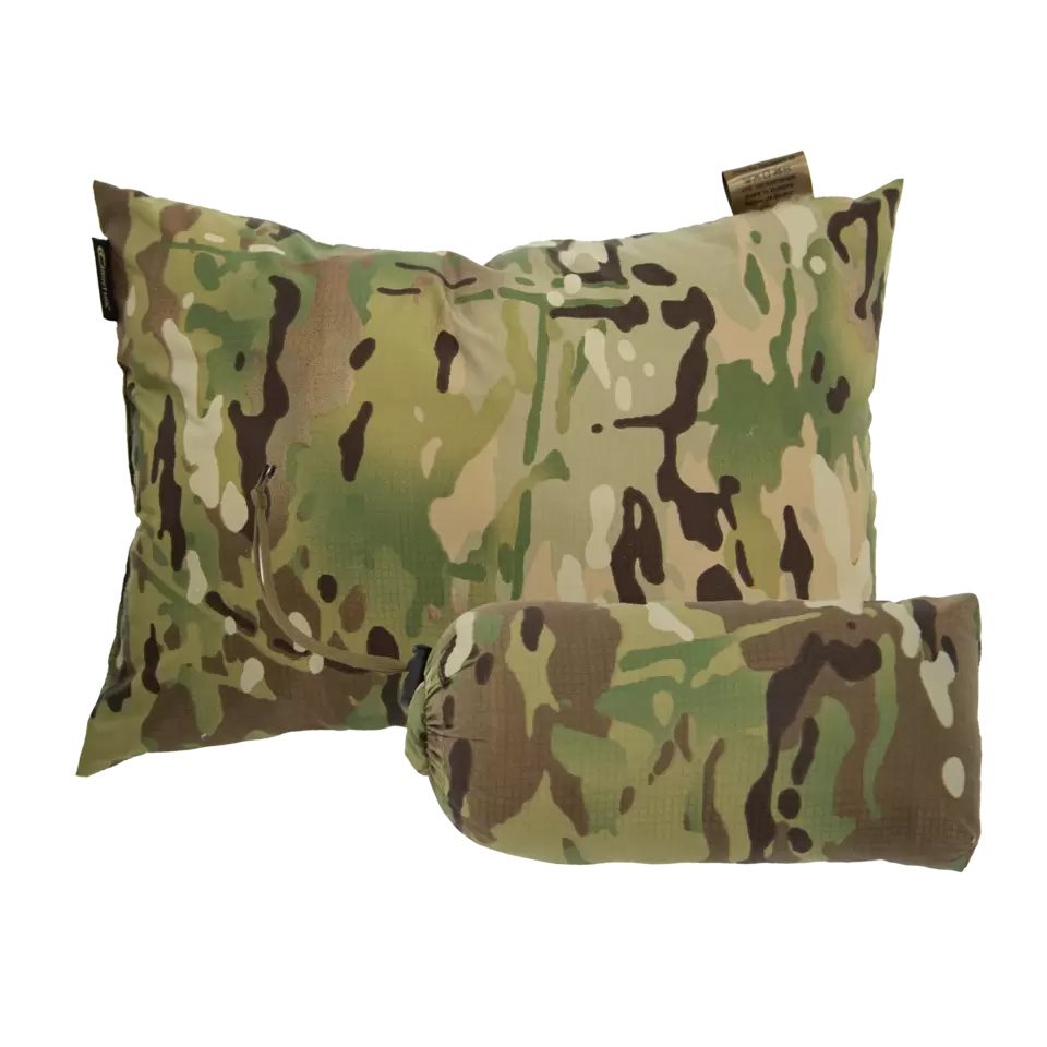 Polštář TRAVEL PILLOW MULTICAM®