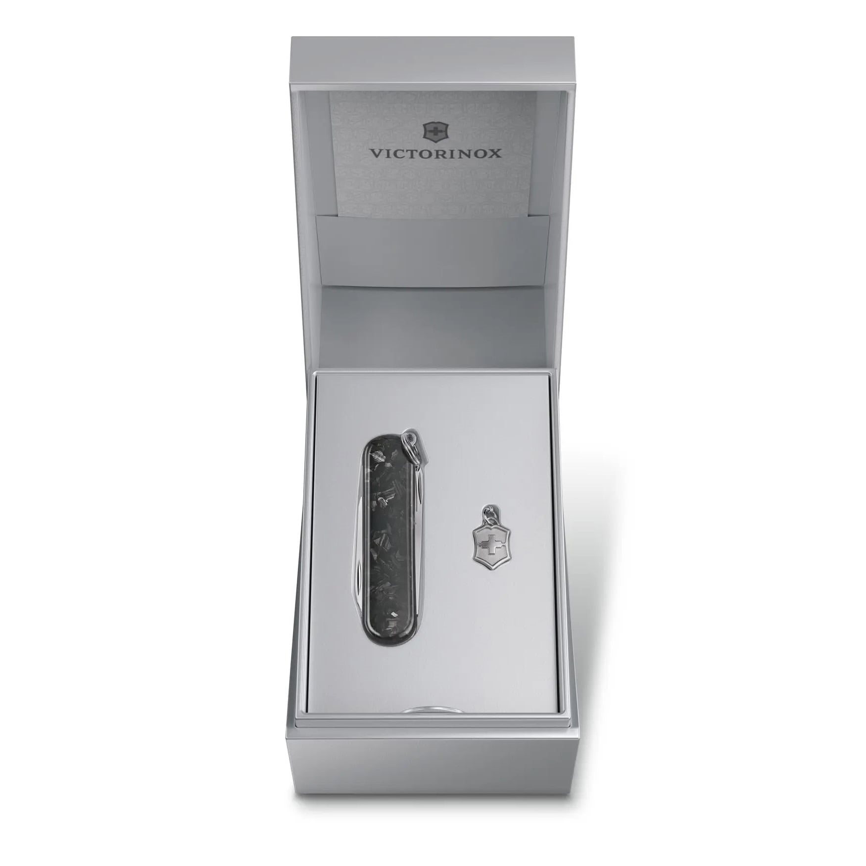 Nůž kapesní CLASSIC SD BRILLIANT CARBON VICTORINOX 0.6221.90 L-11