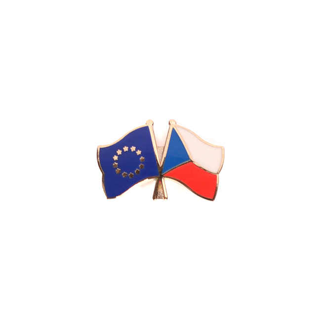 Levně Odznak vlající vlajky přátelství ČR x EU
