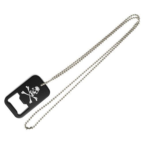 Přívěšek na krk DOG TAG s otvírákem na lahve ČERNÝ S LEBKOU