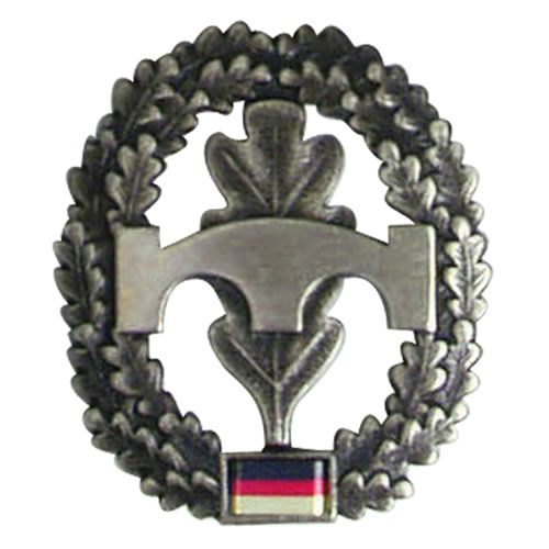 Odznak BW na baret Pionier truppe