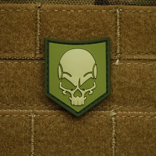 Levně JACKETS TO GO nášivka SOF SKULL plast ZELENÁ