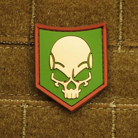 Levně JACKETS TO GO nášivka SOF SKULL plast MULTICAM