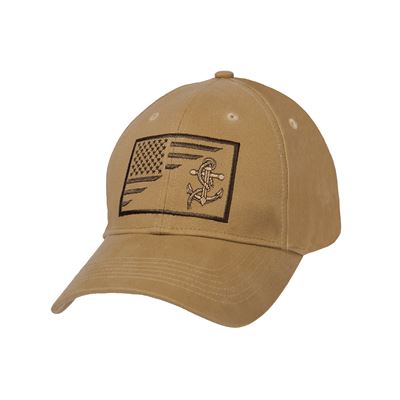 Čepice s vyšitým znakem US NAVY a US vlajky COYOTE