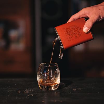 Placatka ČESKÝ LEV 225ml (8oz)