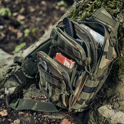 Taška přes rameno US COOPER SLING WOODLAND