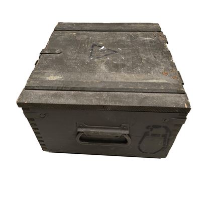 Bedna dřevěná od granátů URG-86 AČR 35 x 31 x 18 cm použitá