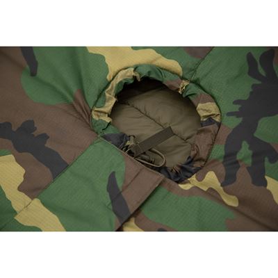 Spacák DEFENCE 4 WOODLAND CARINTHIA 92522-92523 4