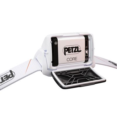 Svítilna čelová TIKKA CORE 2025 BÍLÁ PETZL E067AB03 4