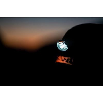 Svítilna čelová SWIFT LT ČERNÁ PETZL E102AB00 10