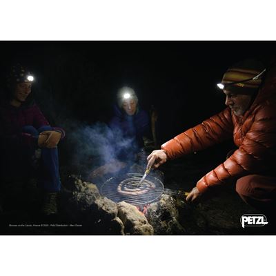 Svítilna čelová IKO CORE PETZL E104BA00 11