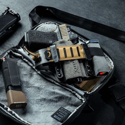 Ledvinka FADE FLEX crossbody ČERNÁ